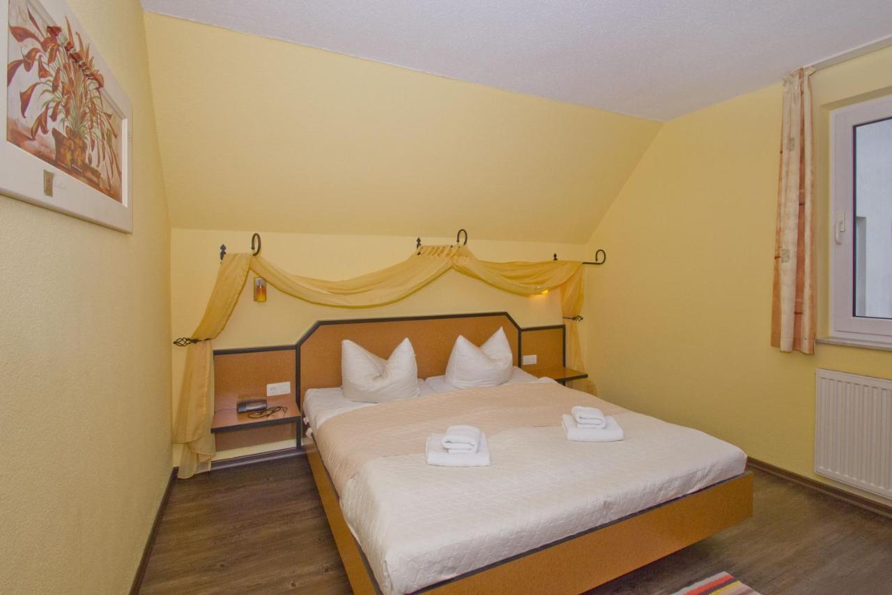 לובה Strandnahe 2-Raum-Ferienwohnung Mit Balkon - Strandhaus Moenchgut Fewo 10 מראה חיצוני תמונה